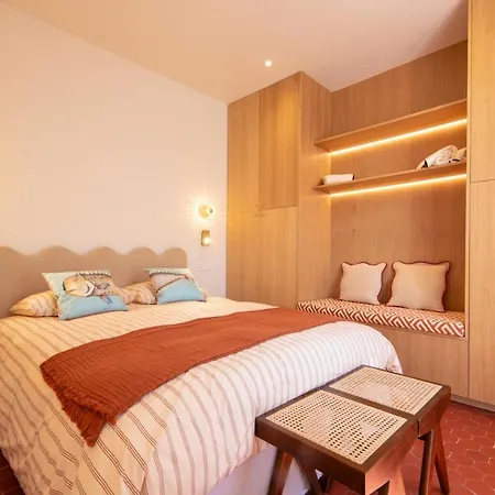 La Pampelonne Place Des Lices Apartment Saint-Tropez