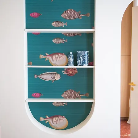 La Pampelonne Place Des Lices *