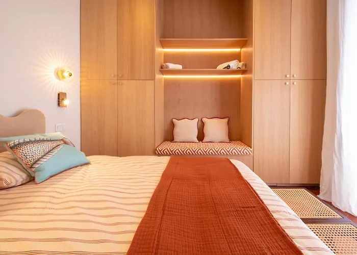 La Pampelonne Place Des Lices Apartment *