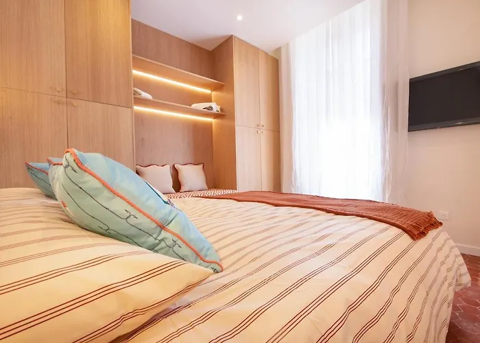 La Pampelonne Place Des Lices Apartment Saint-Tropez