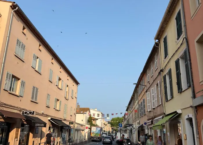 Apartment La Pampelonne Place Des Lices