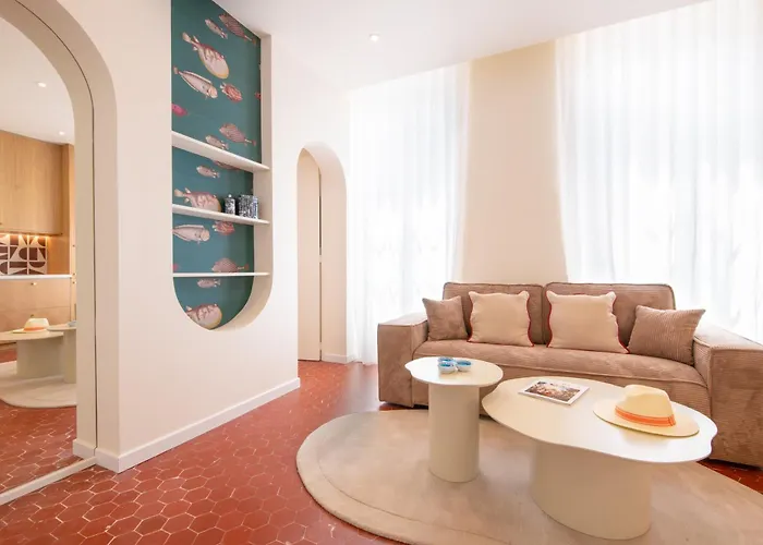 Apartment La Pampelonne Place Des Lices